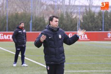 El Santa Marta golea al Villa de Simancas y mantiene la presión (4-0)