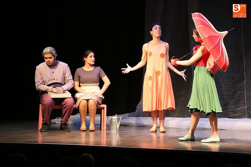 El grupo de teatro de la Universidad Carlos III de Madrid rozó el lleno / CORRAL