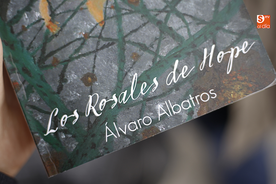 Foto 2 - Álvaro Albatros regresa con ‘Los rosales de Hope’