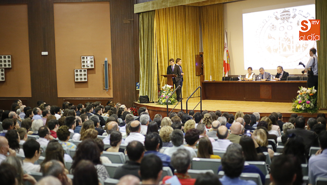 Graduación en la Facultad de Químicas (Foto de Álex López)