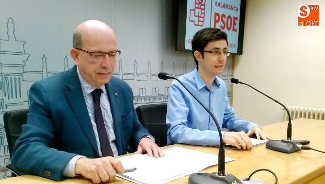 Arturo Ferreras y José Luis Mateos, concejales del PSOE