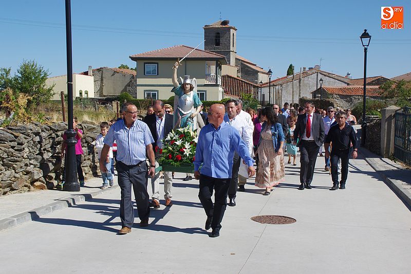 Fuenterroble rinde homenaje a San Miguel e inicia sus festejos patronales