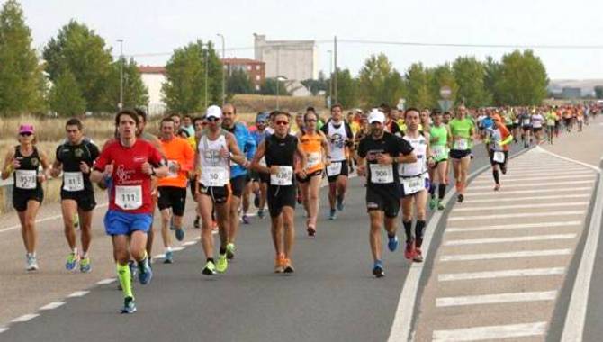Un momento de una carrera popular del circuito de este año