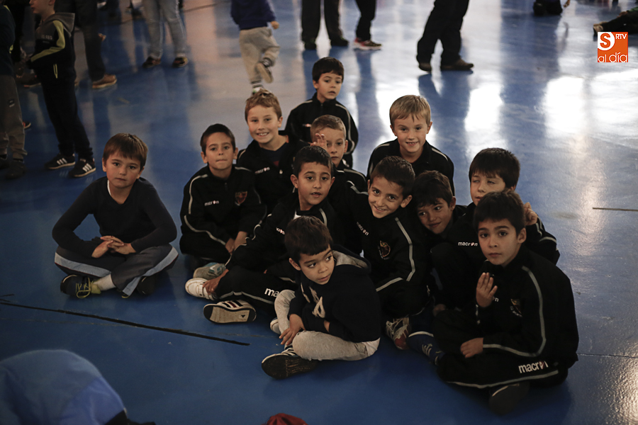 Más de 200 escolares de la provincia disfrutan con la jornada polideportiva en el Recinto Ferial  