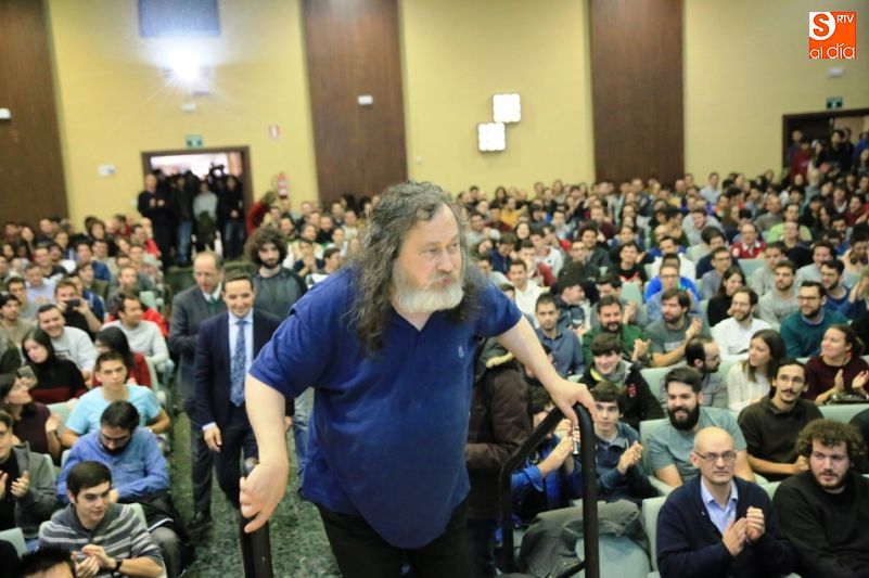 Richard Stallman, en la Facultad de Ciencias