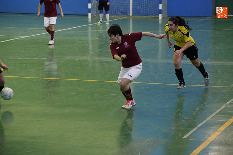 Momento del partido disputado en El Frontón de San José (Foto de Álex López)