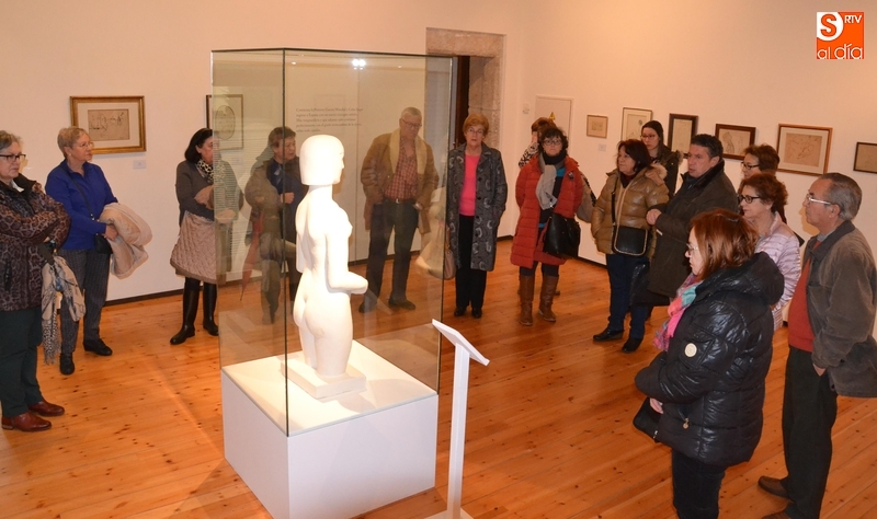 El Botón Charro visita la expo de Celso Lagar y se reúne con el Ayuntamiento  