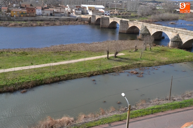 1Foto: Un río de dos colores  