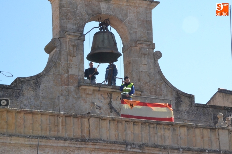 El nuevo Campanero del Carnaval ensaya el Reloj Suelto  
