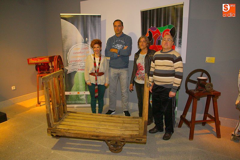 El Museo de la Industria Chacinera recibe la donación de un carro de jamones