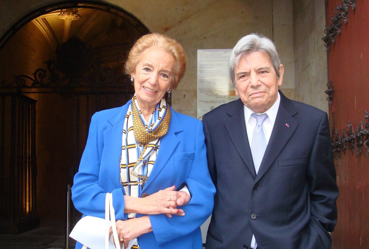 Pilar Fernández Labrador y António Salvado, presidente del Jurado