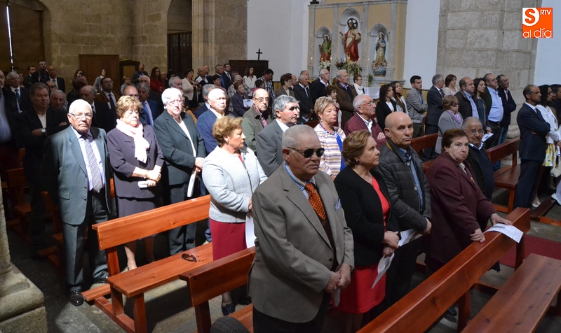 Foto 6 - Día especial en Gallegos con doble procesión para inaugurar su restaurado retablo  