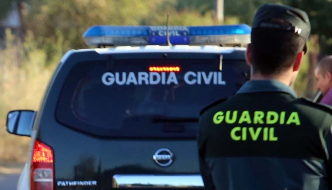 La Guardia Civil incrementará en mayo el control en los equipos y maquinarias de aplicación de productos fitosanitarios