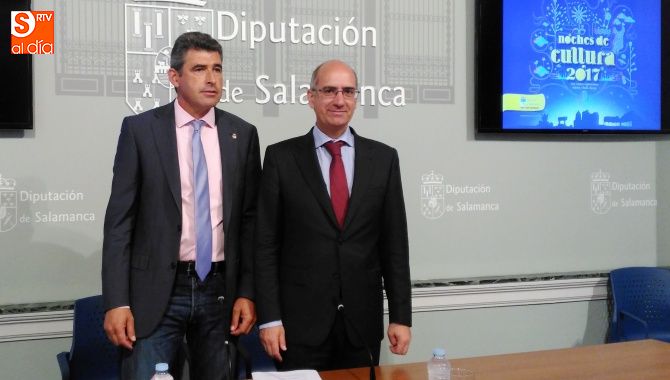 Julián Barrera y Javier Iglesias, en la Sala de Comarcas de la Diputación
