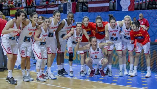 Selección Femenia de Baloncesto que está disputando el Europeo en Chequia