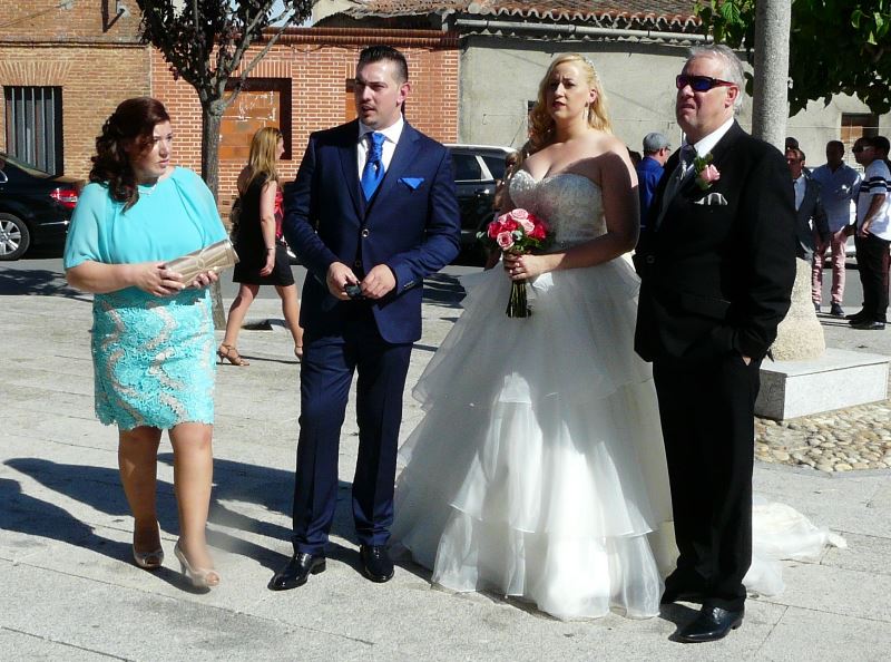 Villoria se viste de gala para la boda de Noelia y José  