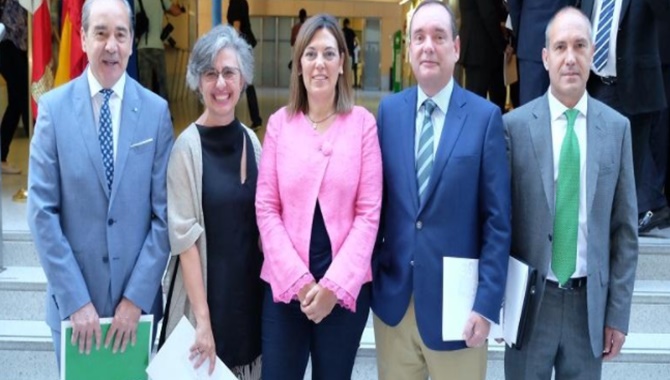 Representantes de Caja Rural Salamanca, SAECA y Consejería de Agricultura