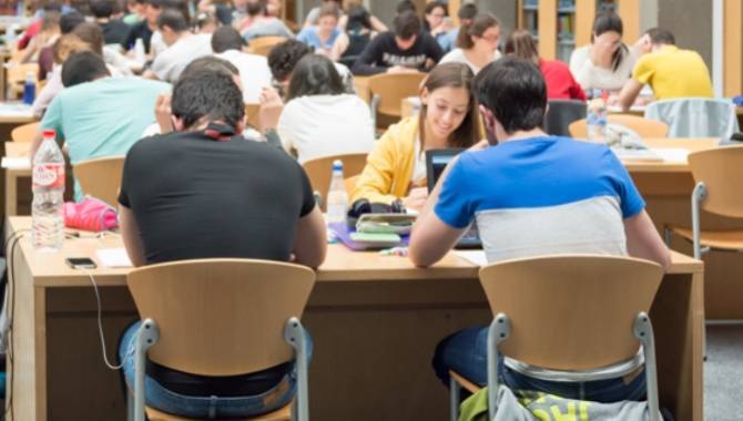 El 43% de los estudiantes en Castilla y León elige la USAL para iniciar sus estudios