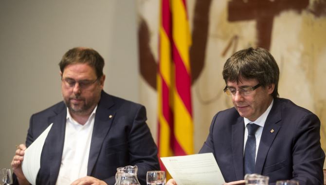 Foto 1 - Puigdemont: “Queremos vivir fuera de un Estado que impone y usa la fuerza bruta”  
