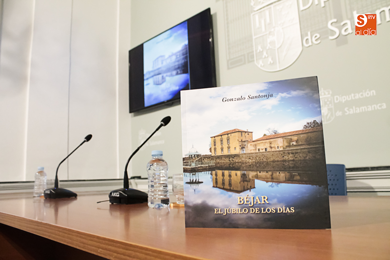 ‘Béjar. El júbilo de los días’, un paseo por la ciudad de Gonzalo Santonja  