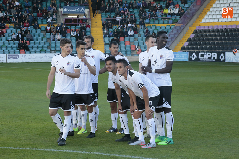 La plantilla del Salmantino está muy motivada para el derbi del domingo
