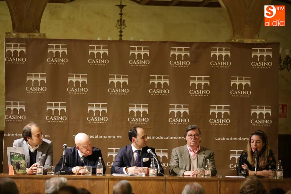 Foto 8 - Vicente S&aacute;nchez L&oacute;pez presenta su libro &lsquo;Verde y Oro, &iexcl;Coquilla!&rsquo;  