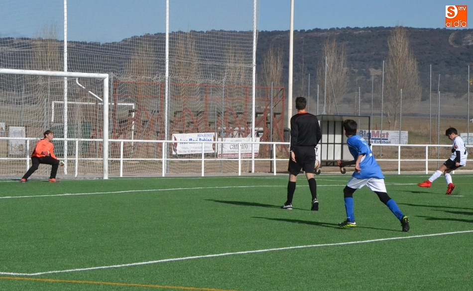 Foto 8 - [M 16|17 DIC]&nbsp;El Infantil y el Cadete del Ciudad Rodrigo consiguen sus ansiadas primeras victorias ...