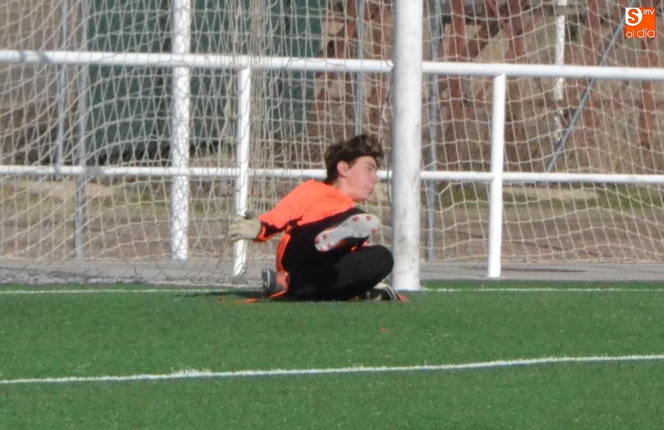 Foto 7 - [M 16|17 DIC]&nbsp;El Infantil y el Cadete del Ciudad Rodrigo consiguen sus ansiadas primeras victorias ...