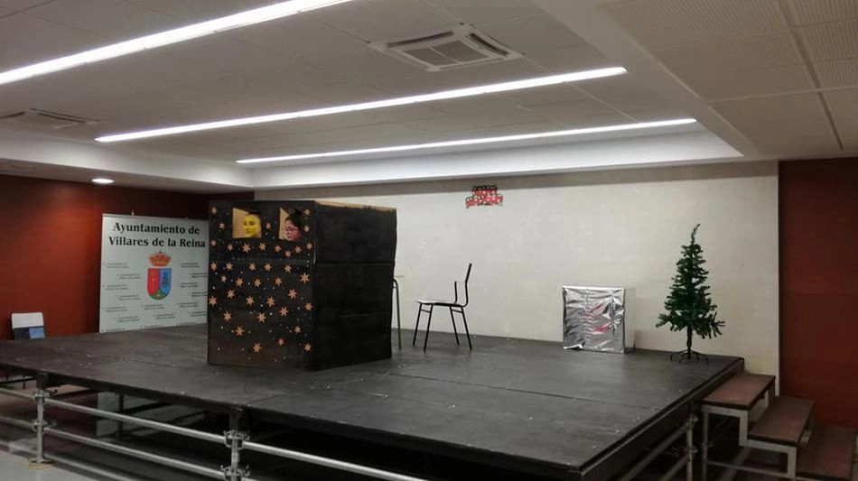 Foto 5 - Villares disfruta de la obra teatral &lsquo;Estrellita de Navidad&rsquo;