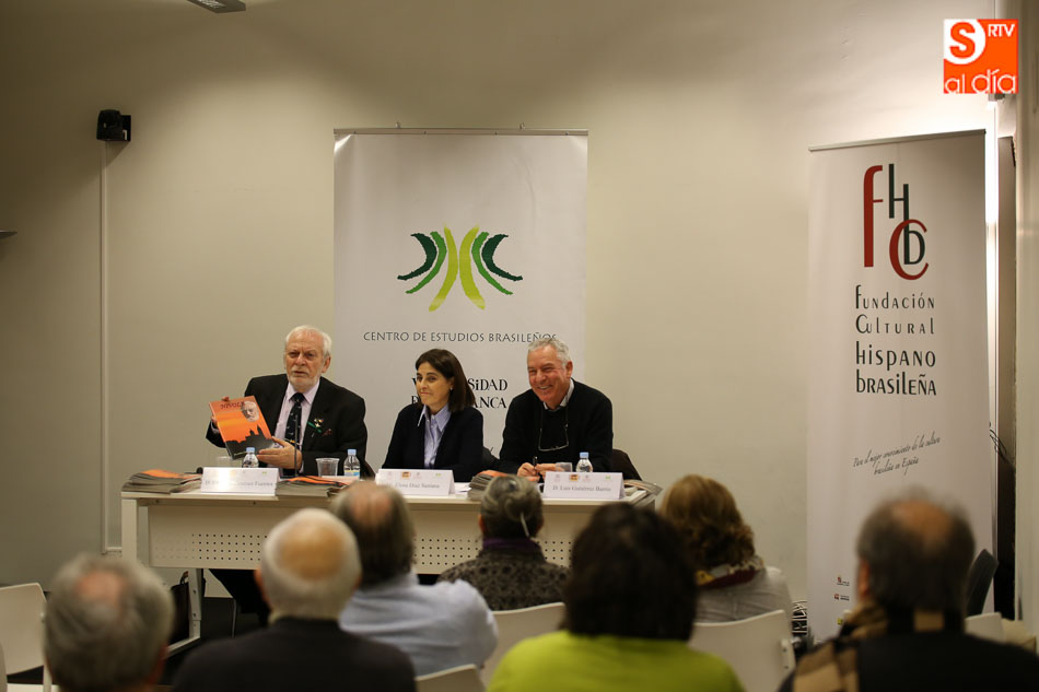 Foto 3 - La Asociación Amigos de Unamuno de Salamanca presentan un nuevo número de Nivola  