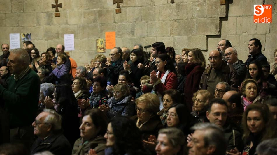 Foto 2 - La gira navide&ntilde;a de Vocalis pasa por la Iglesia de San Marcos de Salamanca  