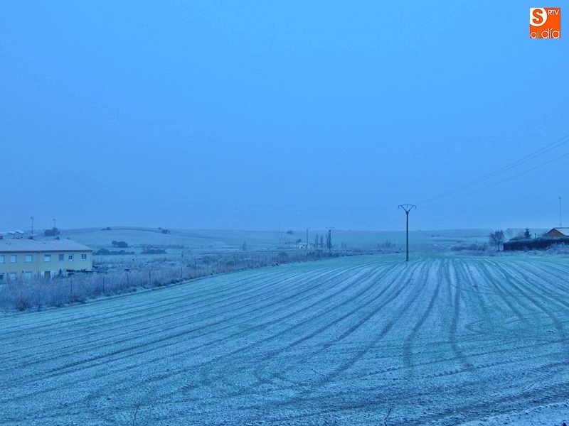 Foto 2 - La nieve tambi&eacute;n cubre de blanco la comarca de Ledesma