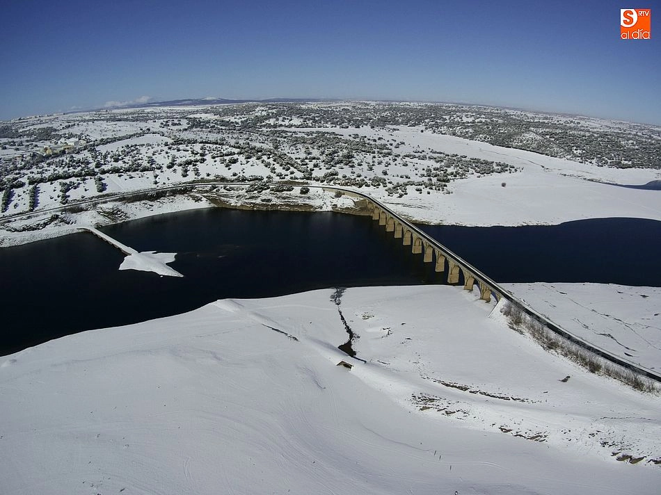 Foto 9 - Guijuelo trabaja en recuperar la normalidad en espera de otra posible nevada