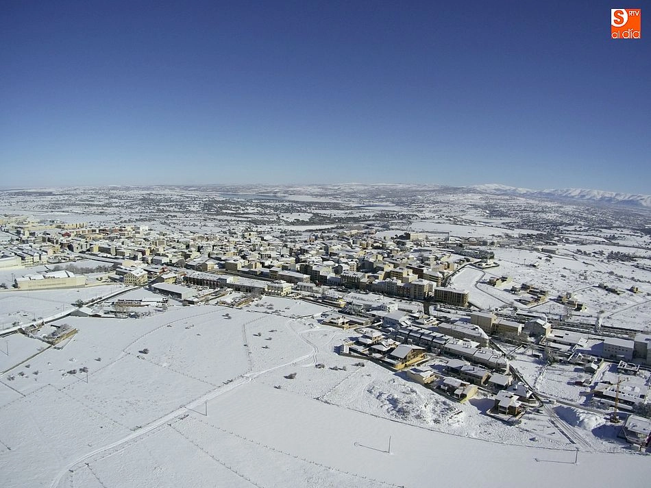Foto 10 - Guijuelo trabaja en recuperar la normalidad en espera de otra posible nevada