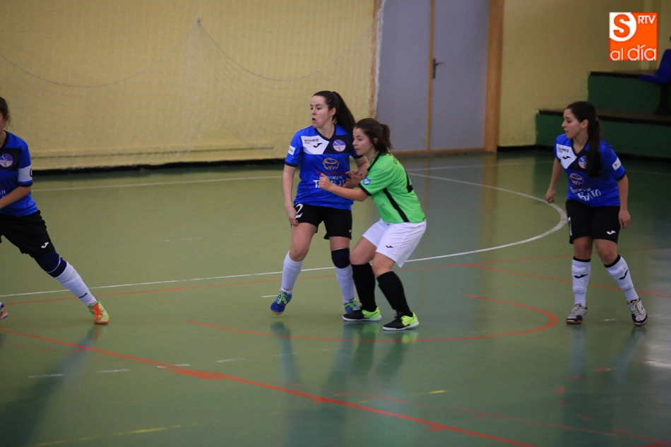 Foto 5 - Triunfos para las chicas de la Universidad y para el San Roque y empate del Intersala ante el...