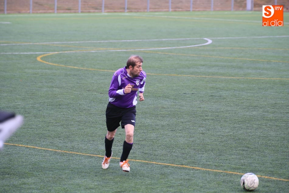 Foto 6 - Resultados de los partidos del fin de semana en el Salmantino Vegapiel