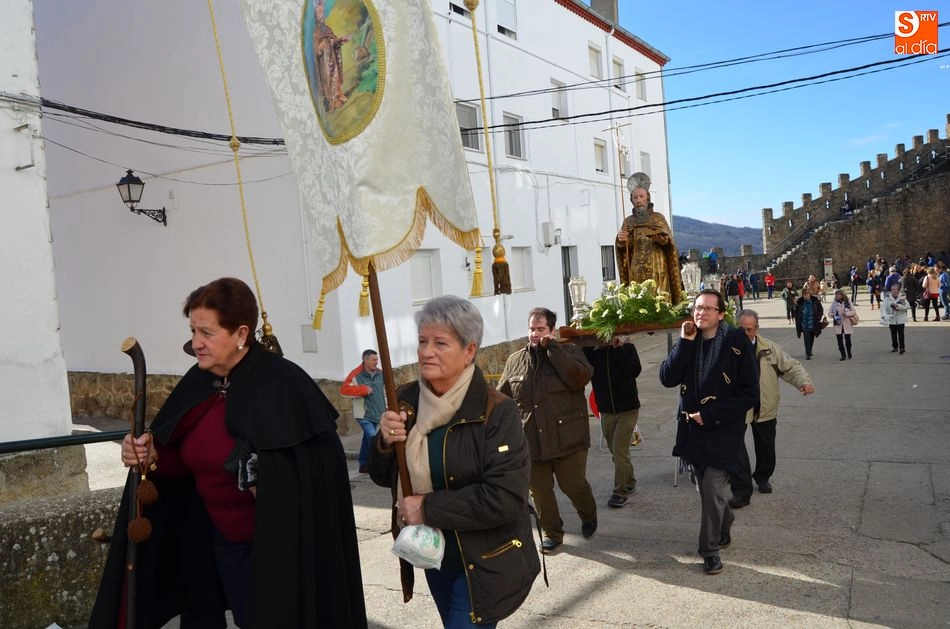 Foto 4 - Los ni&ntilde;os y sus mascotas participan de la Bendici&oacute;n de los Animales en el D&iacute;a de San Ant&oacute;n  