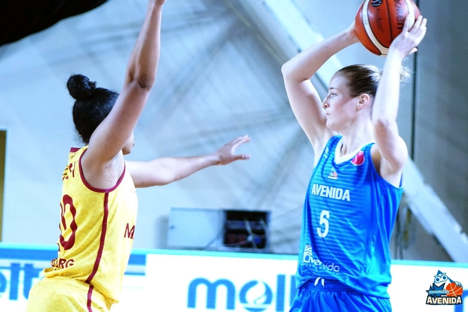 Foto 5 - La resaca copera pasa factura al Perfumer&iacute;as Avenida ante el renacido Nadezhda (89-78)  