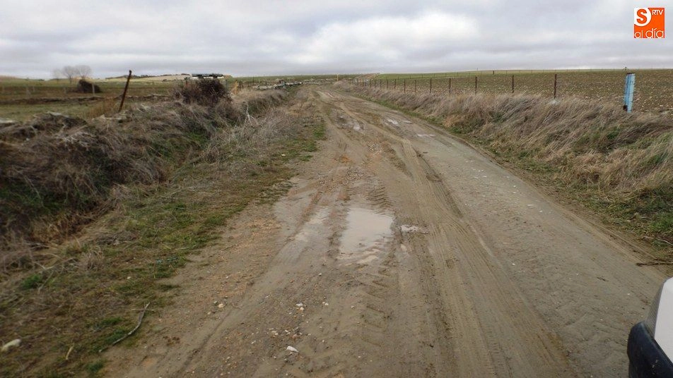 Foto 10 - Arrecian las quejas vecinales por el deficiente estado de los caminos municipales