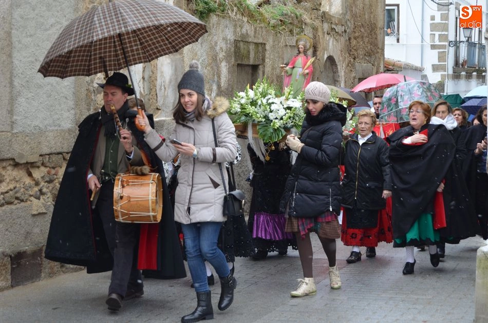 Foto 6 - La celebraci&oacute;n de las &Aacute;guedas llena de color el fr&iacute;o d&iacute;a invernal  