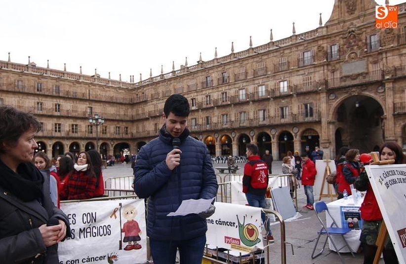 Foto 3 - PYFANO prepara unas jornadas para sensibilizar sobre el c&aacute;ncer infantil