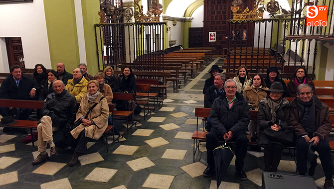Una veintena de personas se desplazaban desde Málaga para visitar este miércoles la iglesia de las Madres Carmelitas