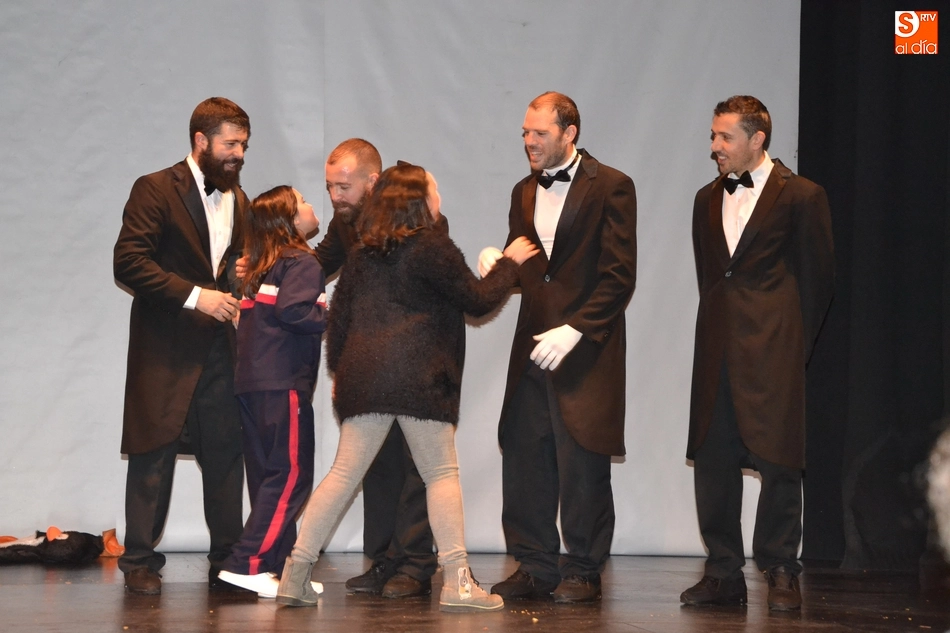 Foto 4 - Spasmo recoge su premio de la &uacute;ltima Feria aprovechando su actuaci&oacute;n en la Escuela de...