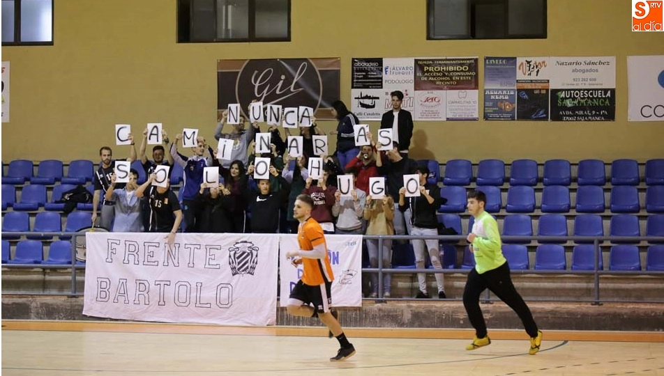 Foto 2 - Gran triunfo del BM Ciudad de Salamanca ante el complicado Caf&eacute;s Toscaf Atl&eacute;tica (27-24)  