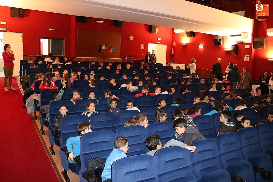 Foto 3 - La campa&ntilde;a de fomento del teatro llega a 400 escolares