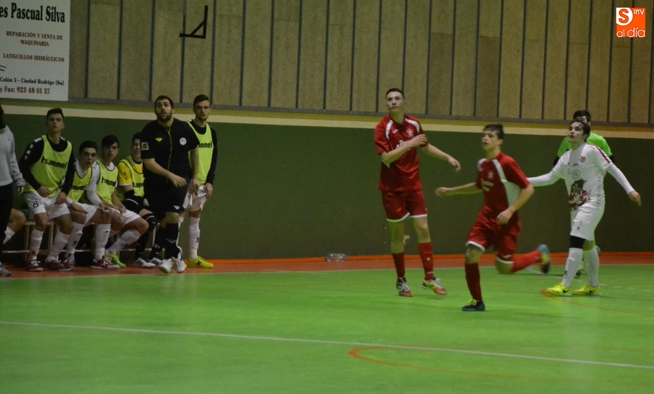 Foto 11 - El III Juvenil rompe frente al Segovia Futsal una racha de 75 partidos (m&aacute;s de 5 a&ntilde;os) marcando...