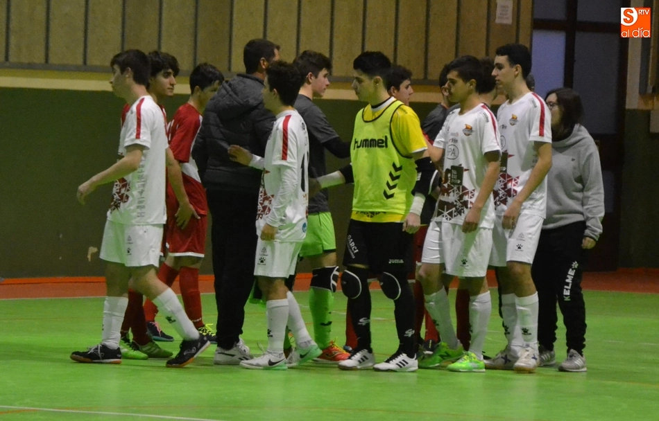 Foto 5 - El III Juvenil rompe frente al Segovia Futsal una racha de 75 partidos (m&aacute;s de 5 a&ntilde;os) marcando...