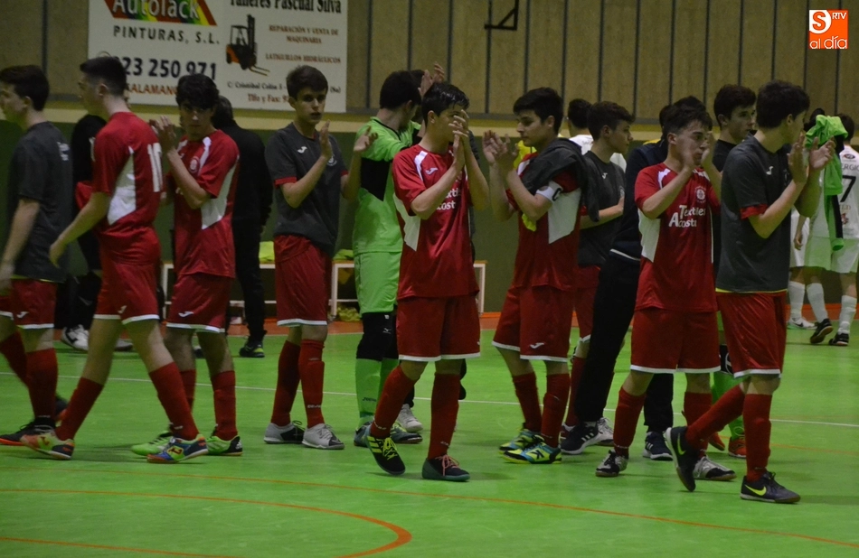 Foto 2 - El III Juvenil rompe frente al Segovia Futsal una racha de 75 partidos (m&aacute;s de 5 a&ntilde;os) marcando...