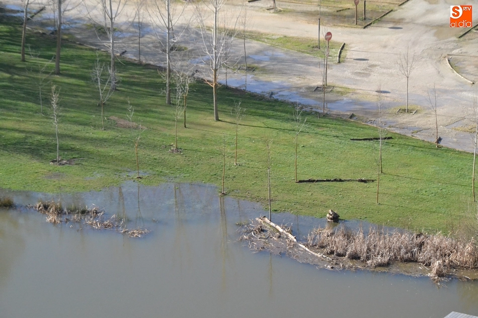 Foto 6 - Irue&ntilde;a acelera el ritmo de desembalse de agua tras superar el 80% de su capacidad  