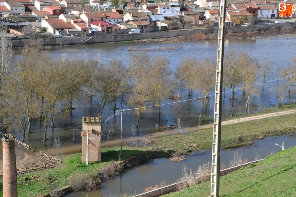 Foto 4 - Irue&ntilde;a acelera el ritmo de desembalse de agua tras superar el 80% de su capacidad  